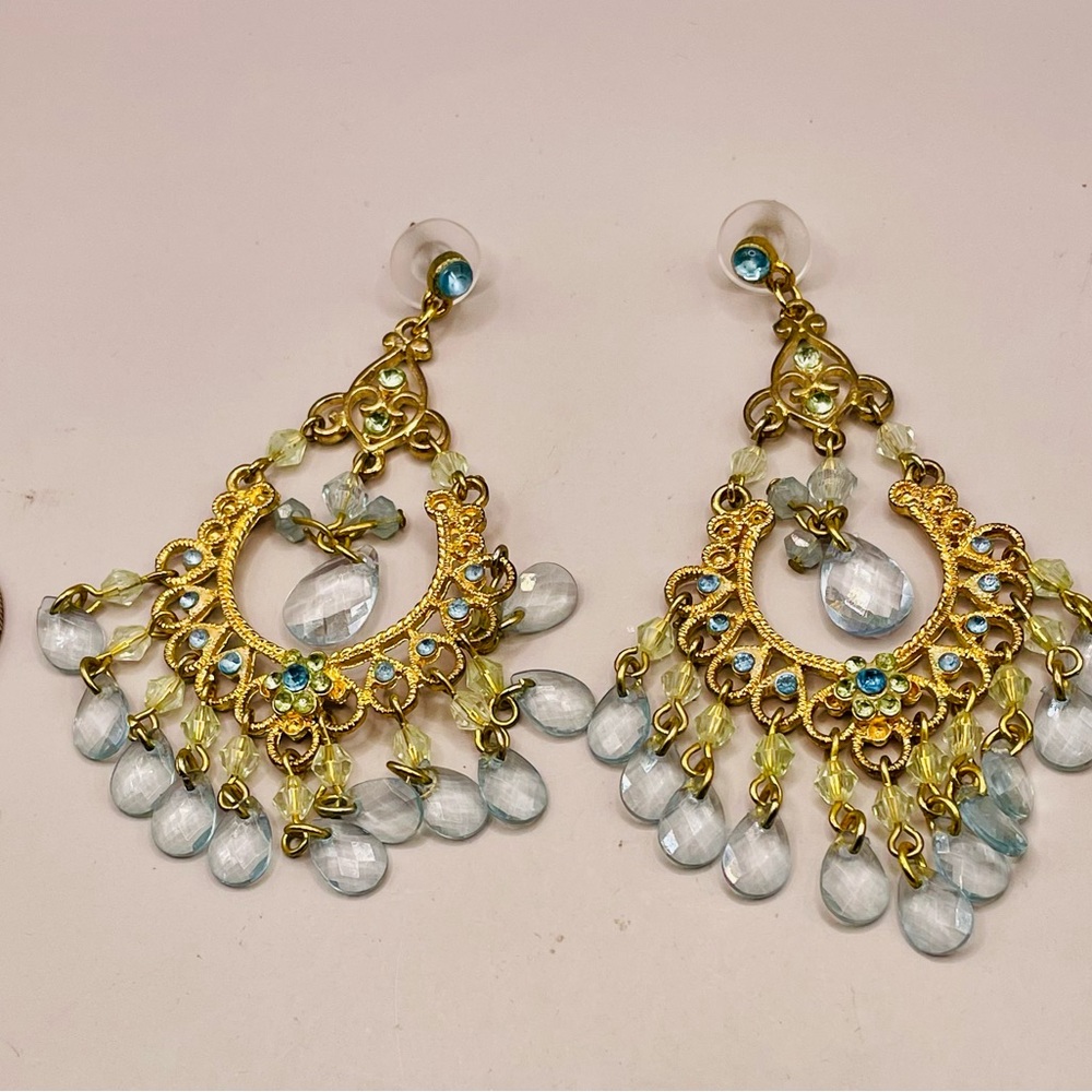 Drop dangle gold and light blue bead teardrop cathedral earring with rhinestones - Picture 4 of 5